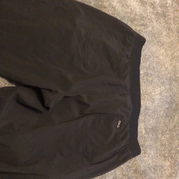 Cherokee Infinity Black Scrub Pants - Picture 4 of 5